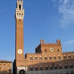 A Due Passi Da Piazza Del Campo Appartement